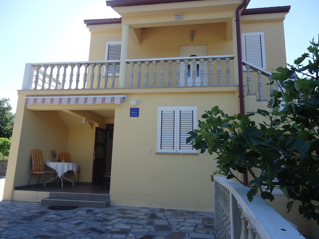 Apartment Mala Seline